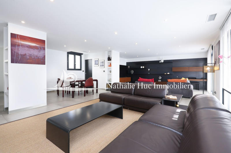 Appartement - 168 m² - 5 pièces