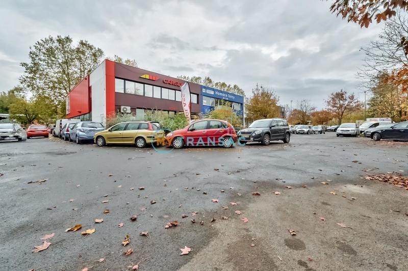 Local d'activités - 530 m²