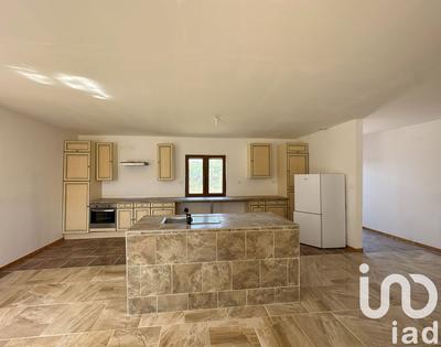 Maison - 134 m² - 4 pièces