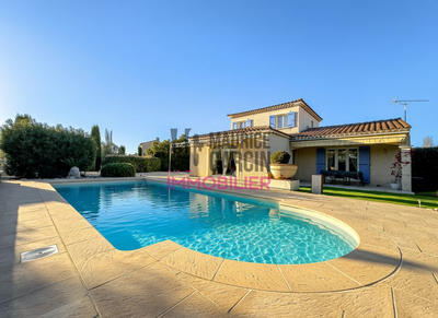 Maison - 120 m² - 4 pièces