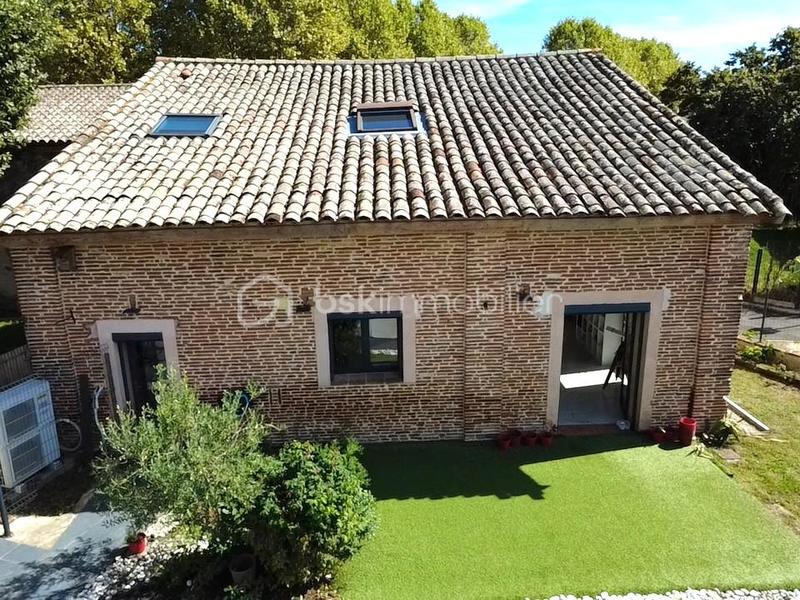 Maison de village - 200 m² - 6 pièces