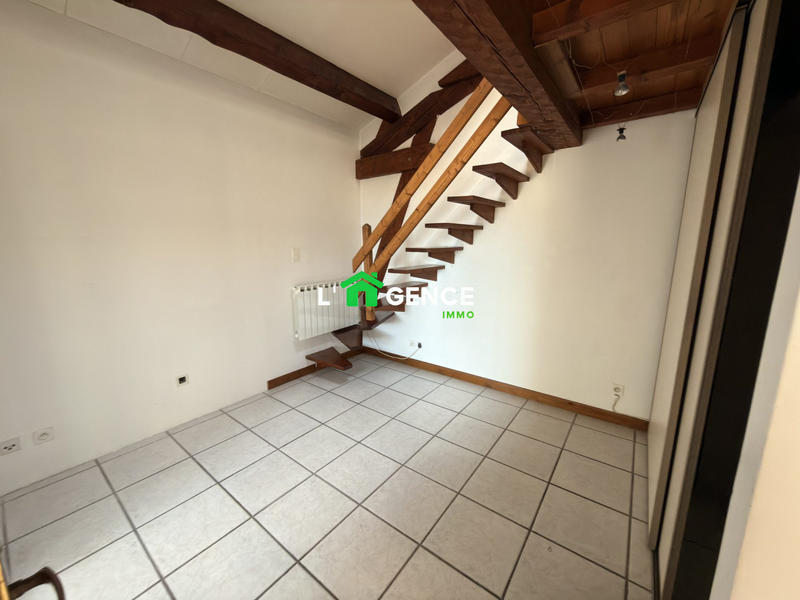 Appartement - 90 m² - 3 pièces