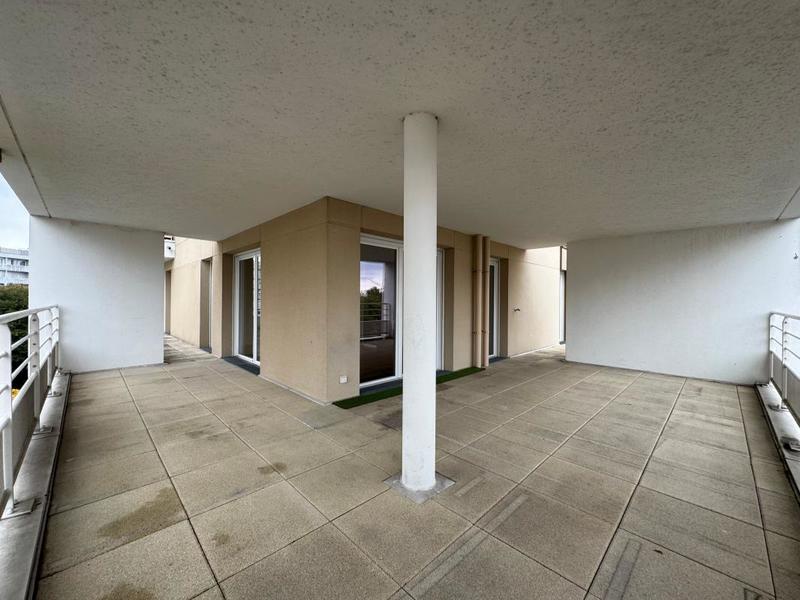 Appartement - 106 m² - 5 pièces