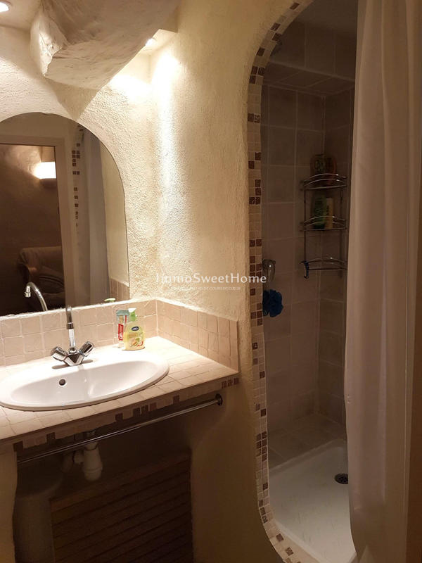 Maison - 143 m² - 7 pièces