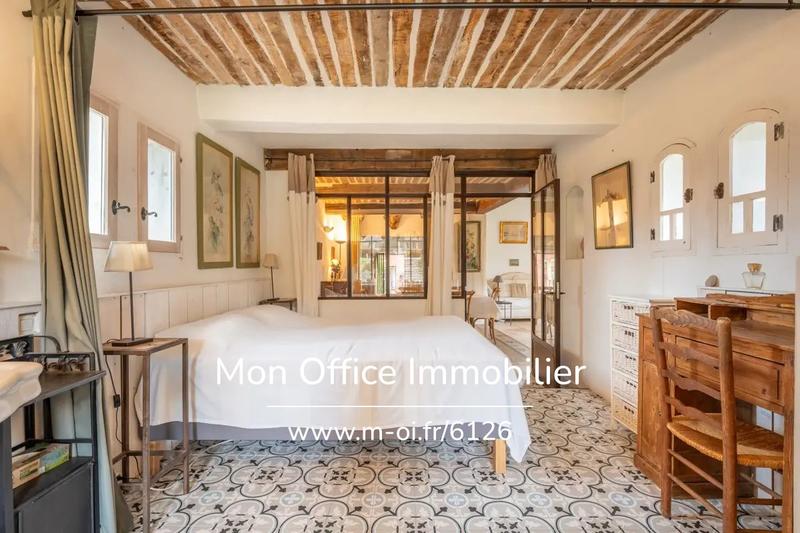 Maison - 168 m² - 6 pièces