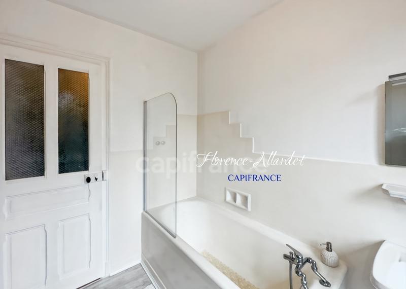 Appartement - 87 m² - 3 pièces
