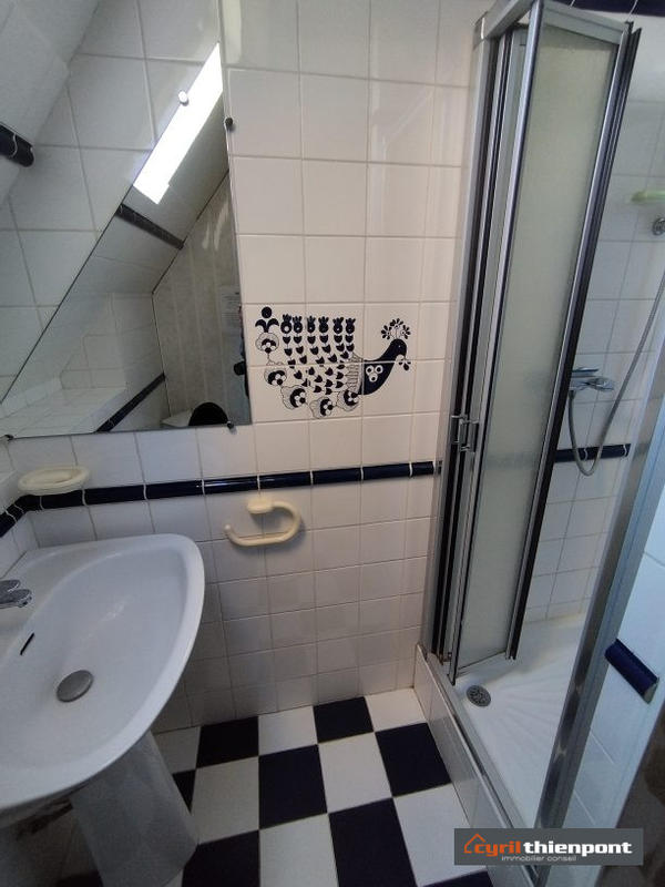 Maison - 188 m² - 7 pièces