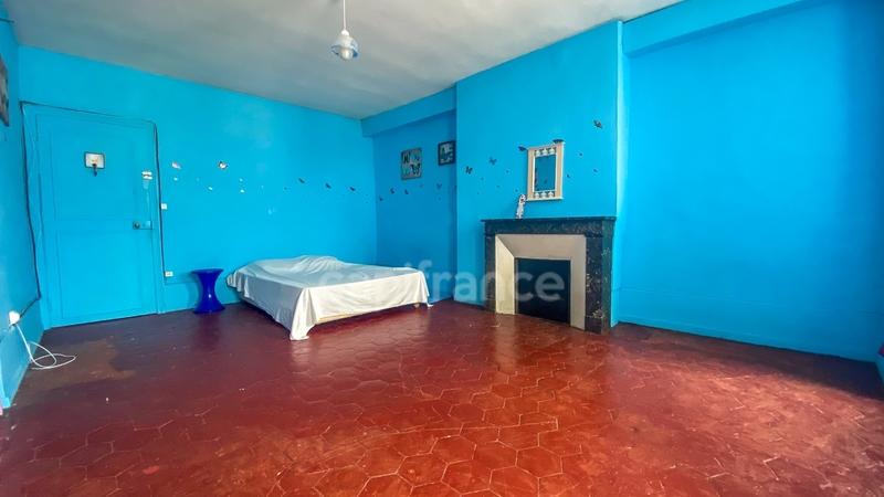 Propriété - 600 m² - 23 pièces