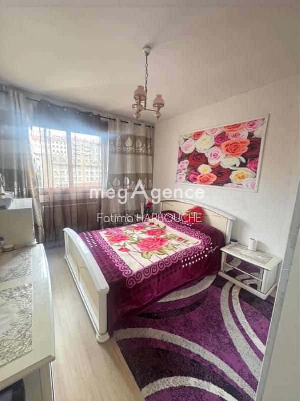 Appartement - 82 m² - 4 pièces