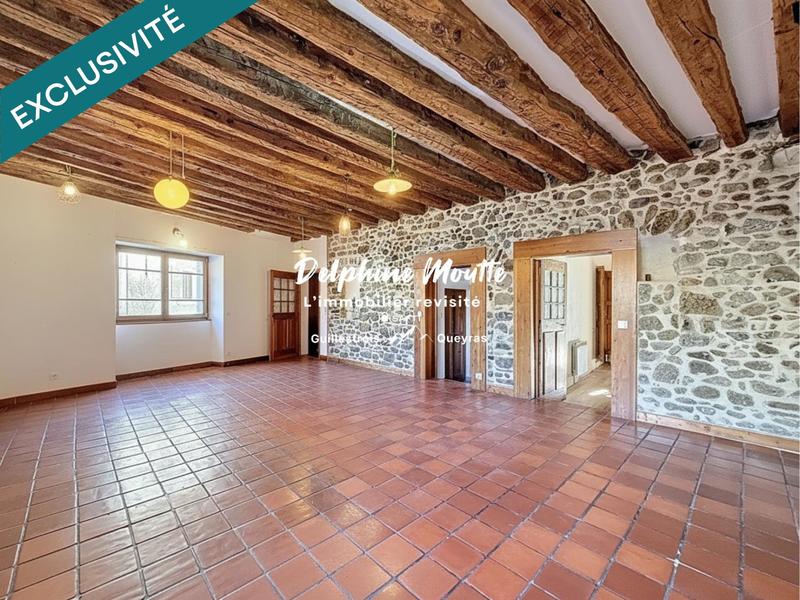 Maison - 196 m² - 5 pièces