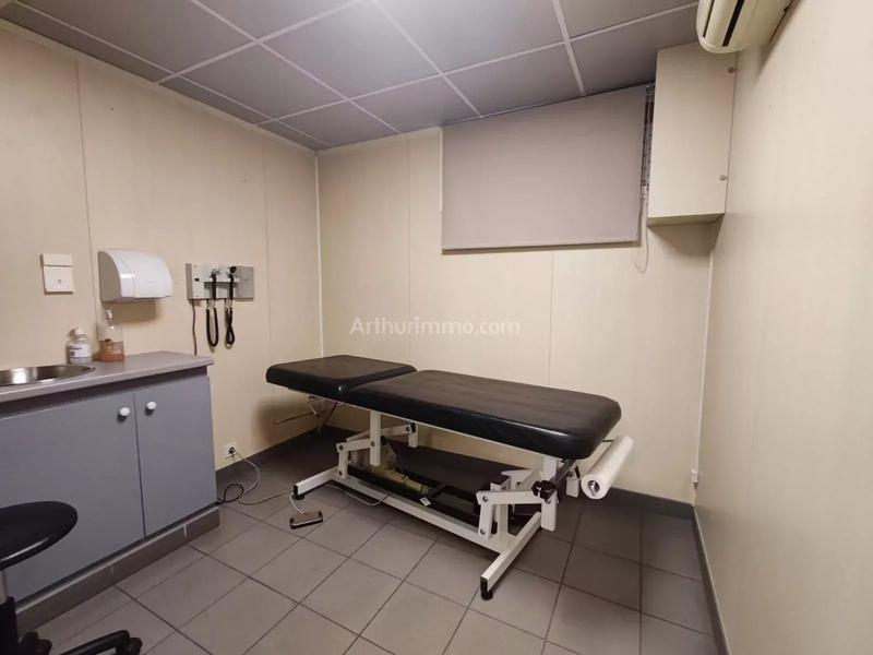 Bureau - 102 m² - 5 pièces