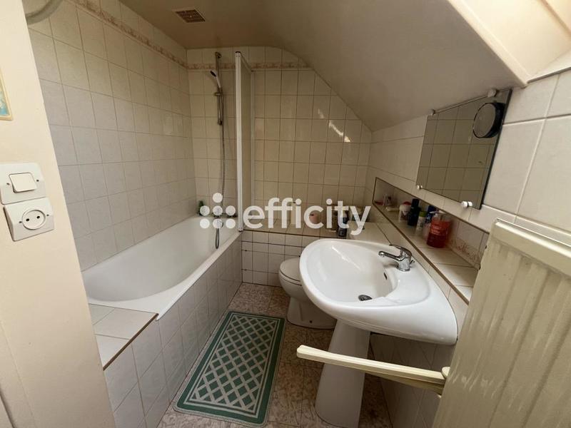 Maison - 115 m² - 4 pièces