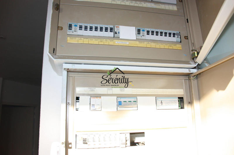 Appartement - 90 m² - 5 pièces