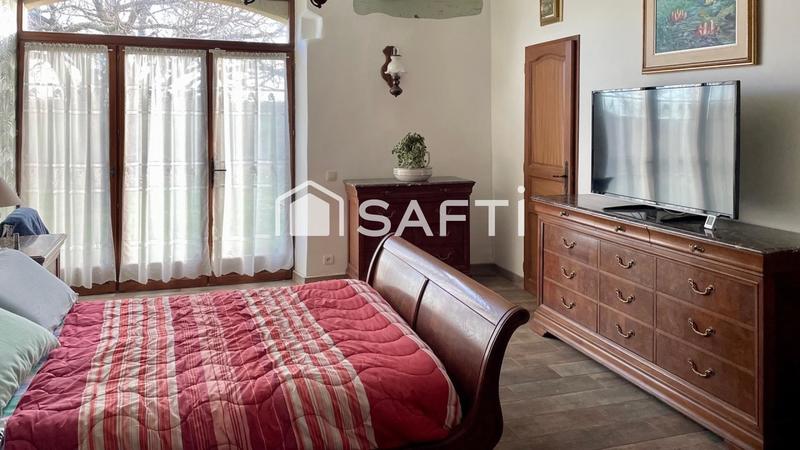 Maison - 218 m² - 5 pièces