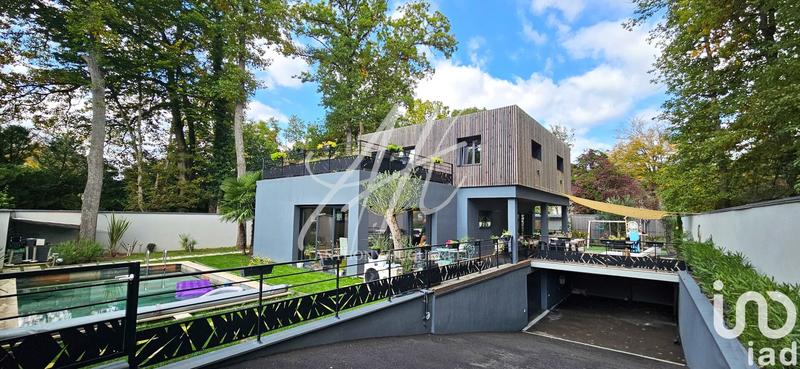 Maison - 150 m² - 5 pièces