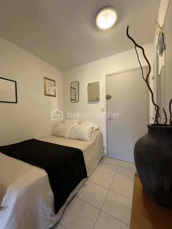 Studio - 24 m² - 1 pièce