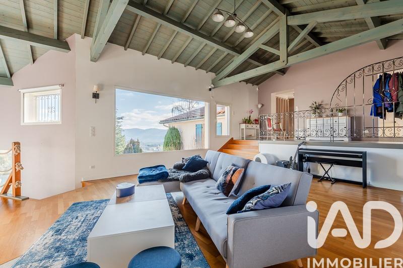 Maison - 175 m² - 6 pièces