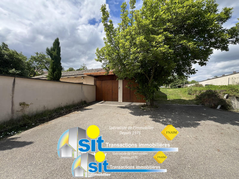 Maison - 176 m² - 8 pièces