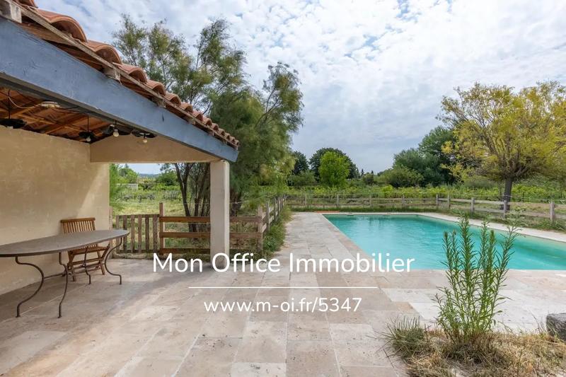 Remise - 354 m² - 8 pièces