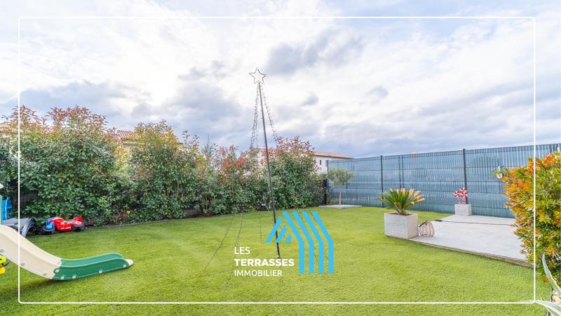 Maison traditionnelle - 85 m² - 5 pièces