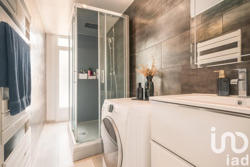 Appartement - 90 m² - 4 pièces