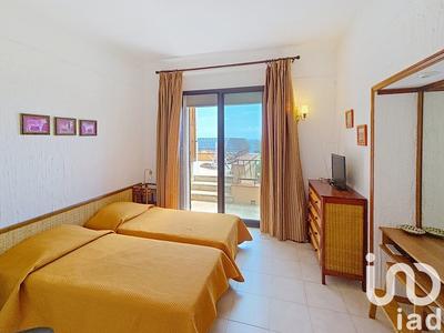 Maison - 146 m² - 7 pièces