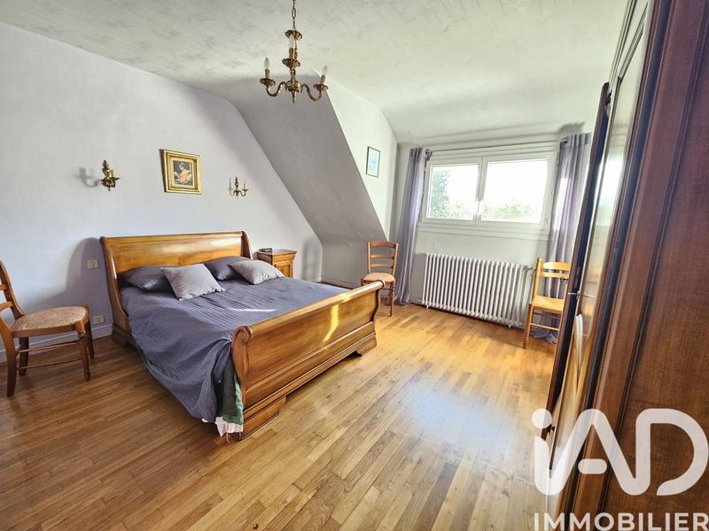 Maison - 104 m² - 4 pièces