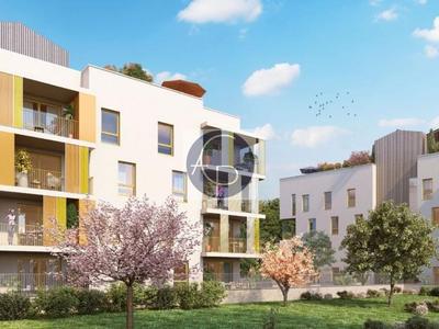 Appartement - 95 m² - 4 pièces