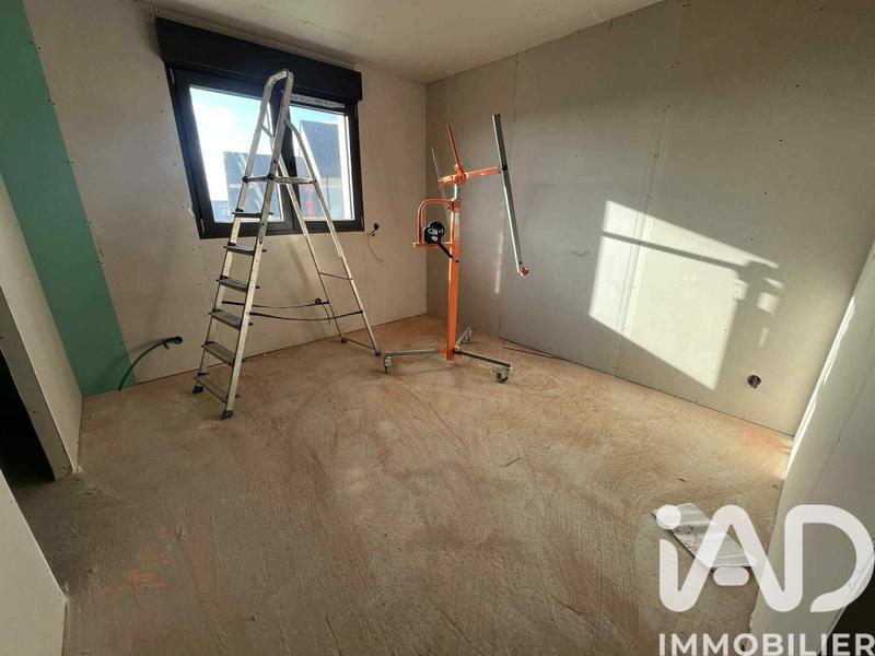 Maison - 121 m² - 4 pièces