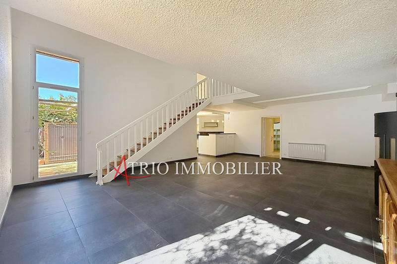 Maison - 101 m² - 5 pièces