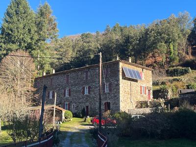 Maison - 321 m² - 15 pièces