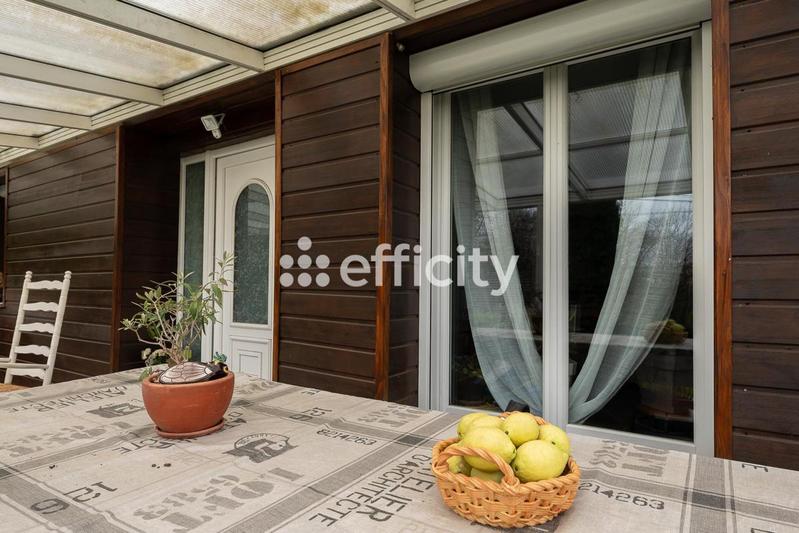 Maison - 96 m² - 4 pièces