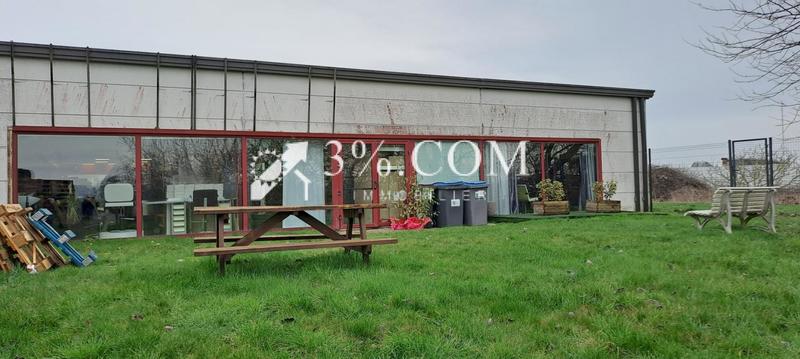 Local commercial - 385 m²