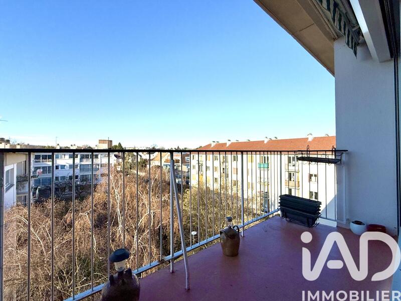 Appartement - 81 m² - 4 pièces