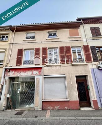 Immeuble - 250 m² - 10 pièces