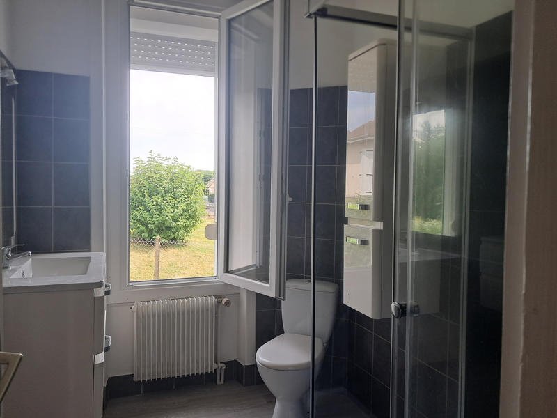 Maison - 96 m² - 5 pièces