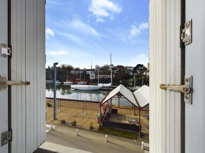 Maison traditionnelle - 190 m² - 10 pièces