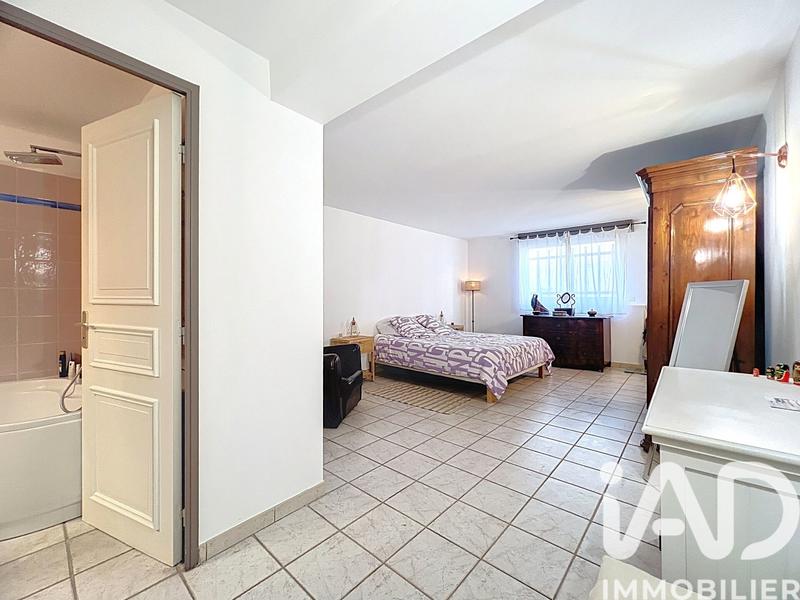 Appartement - 101 m² - 4 pièces