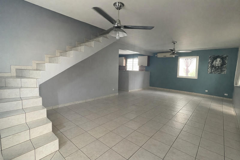 Maison - 106 m² - 4 pièces