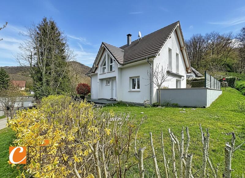 Maison - 110 m² - 6 pièces