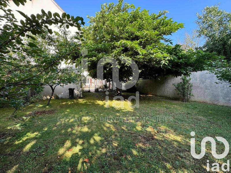 Maison - 224 m² - 9 pièces