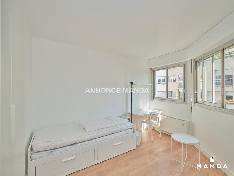 Studio - 13 m² - 1 pièce