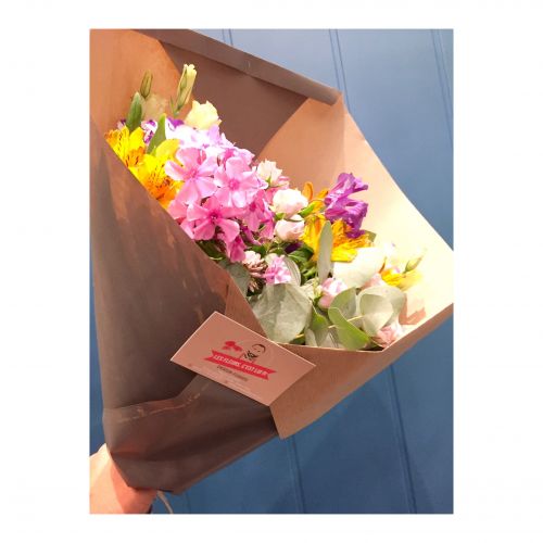 Les fleurs, c'est lui!!!