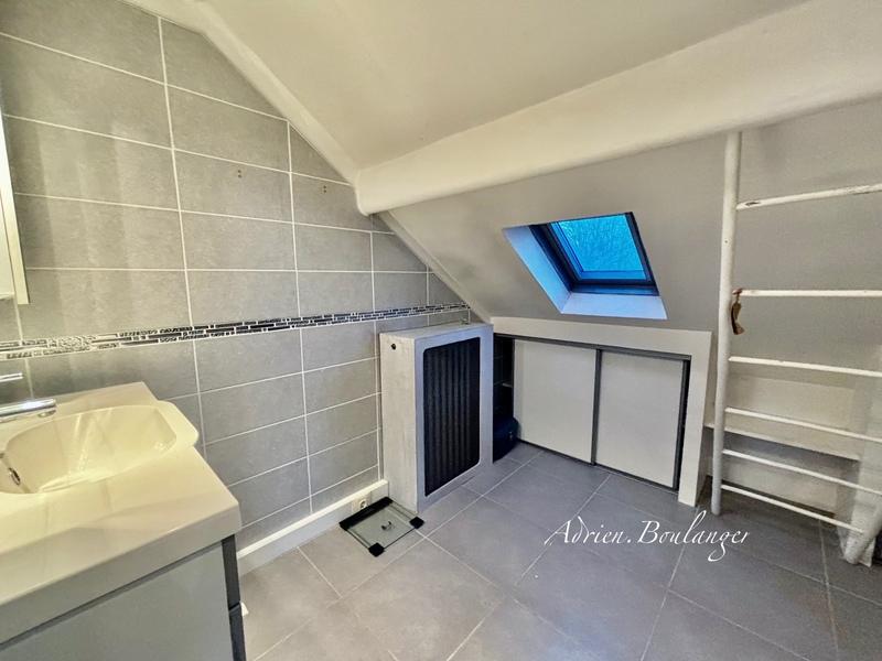 Maison - 98 m² - 5 pièces