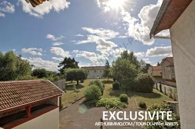 Maison - 212 m² - 10 pièces