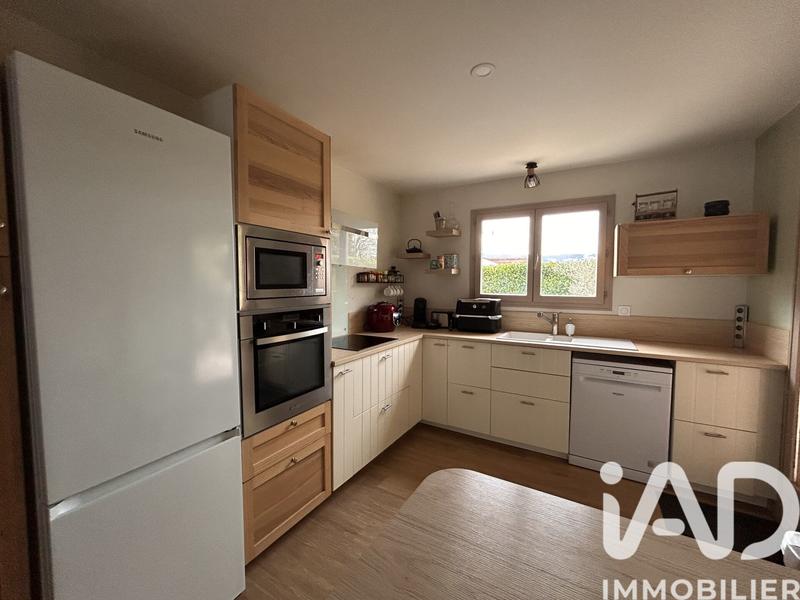 Maison - 148 m² - 5 pièces