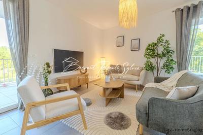 Appartement - 70 m² - 4 pièces