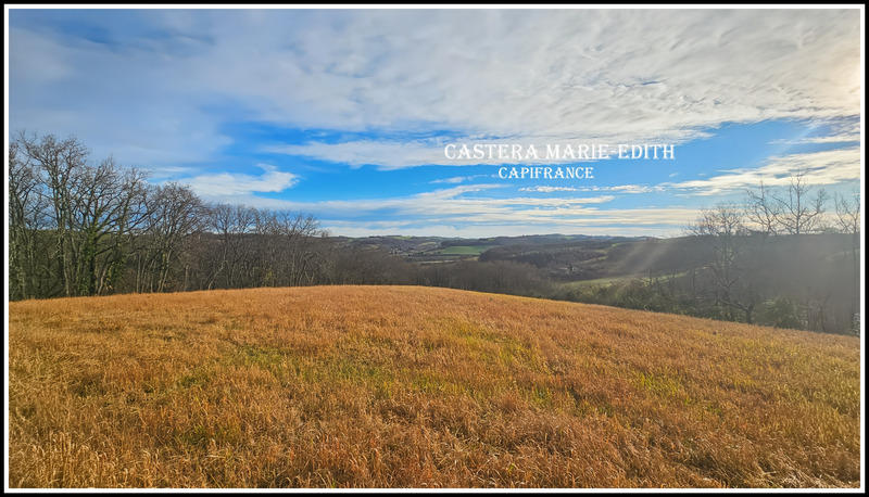 Terrain constructible - 9 886 m²