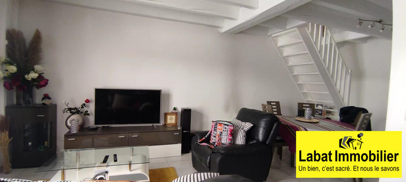 Maison - 194 m² - 9 pièces