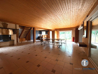 Maison - 150 m² - 6 pièces